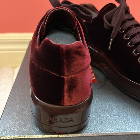 PRADA VELVET PLATFORM RUNNERS - Picture 6 of 8